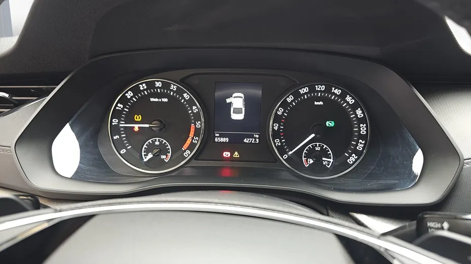 SKODA Octavia Octavia 2.0 TDI Ambition DSG