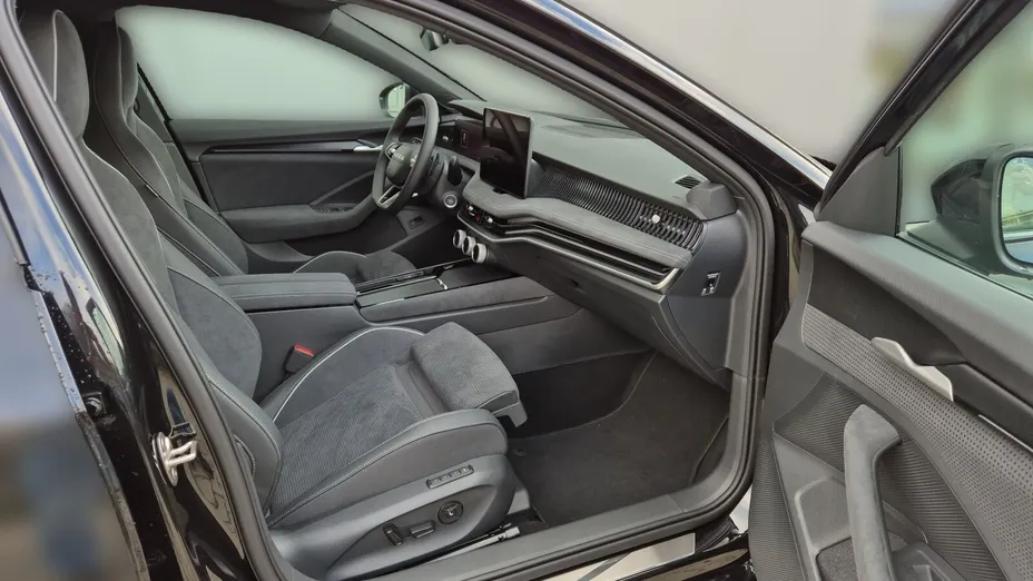 SKODA Superb Superb 1.5 TSI mHEV Sportline DSG Nowy