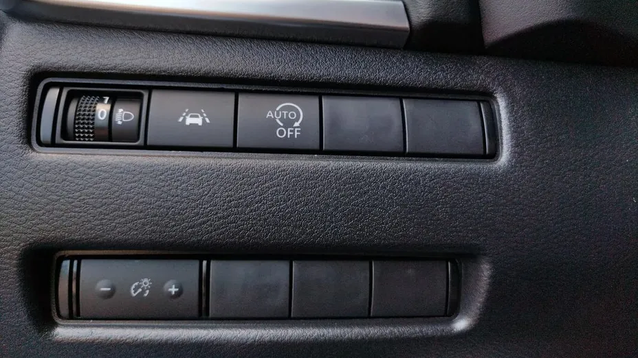 NISSAN Qashqai Qashqai 1.3 DIG-T mHEV N-Connecta Xtronic