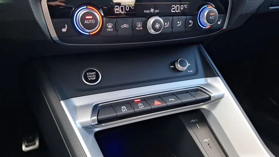 AUDI Q3 Q3 35 TFSI mHEV S tronic