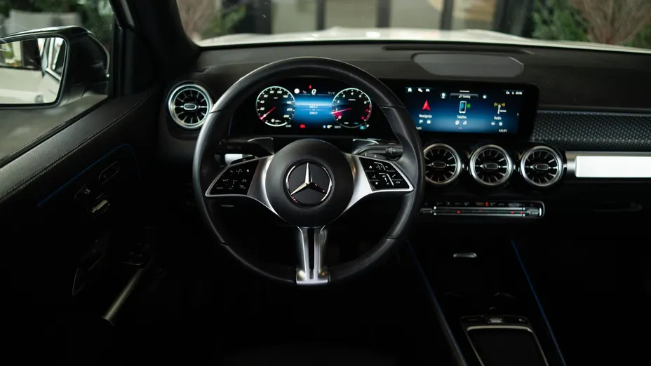 MERCEDES-BENZ GLB GLB 200 mHEV 7G-DCT