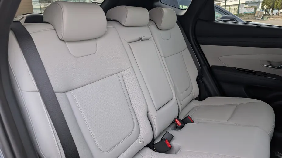 HYUNDAI Tucson Tucson 1.6 T-GDi HEV Platinum 2WD aut Nowy