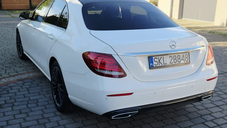 MERCEDES-BENZ E Klasa -