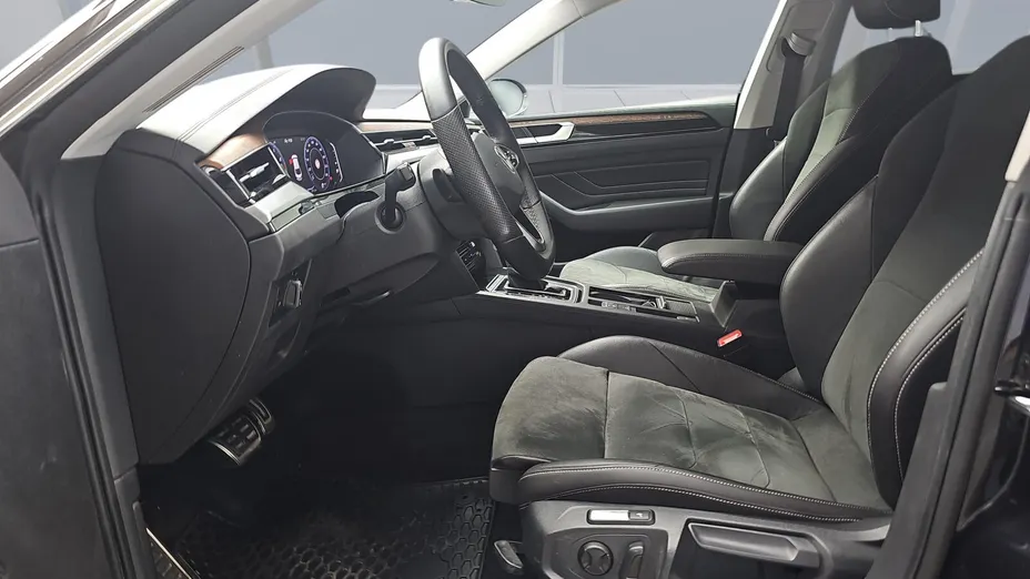 VOLKSWAGEN Arteon Arteon 2.0 TSI Elegance DSG