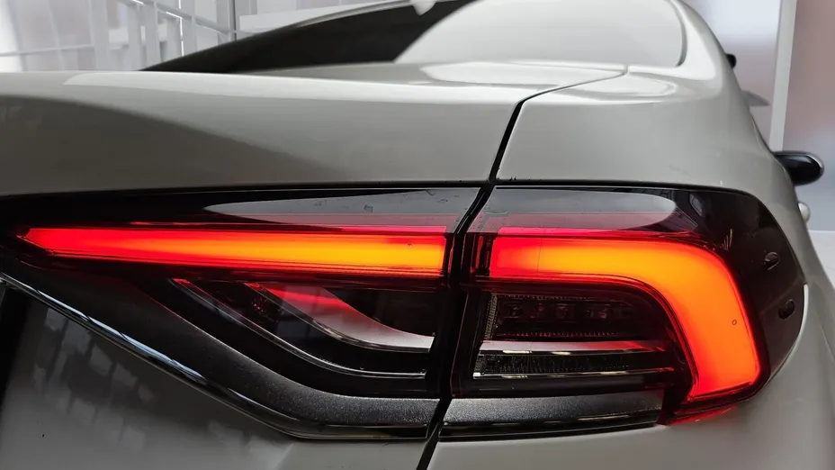 TOYOTA Corolla Corolla 1.5 Comfort MS