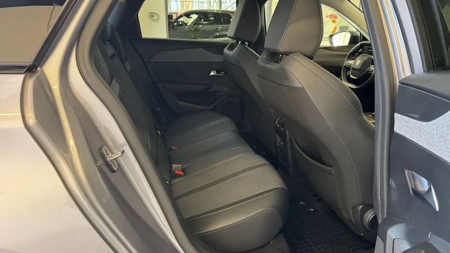 PEUGEOT 308 308 1.2 PureTech Allure Pack S&S EAT8