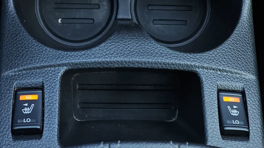 NISSAN Qashqai Qashqai 1.3 DIG-T N-Connecta DCT