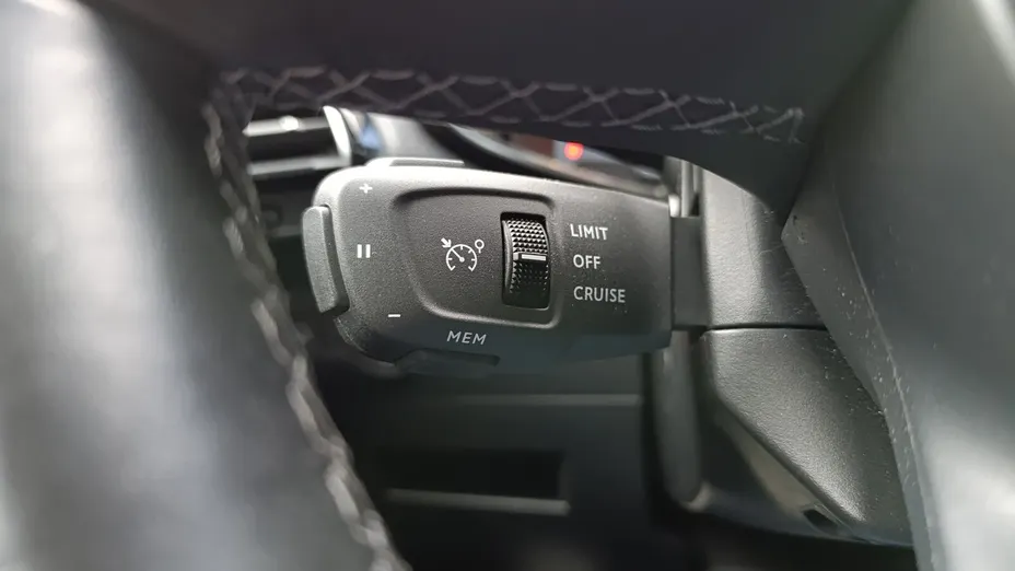 DS DS7 DS 7 1.6 PureTech Rivoli aut