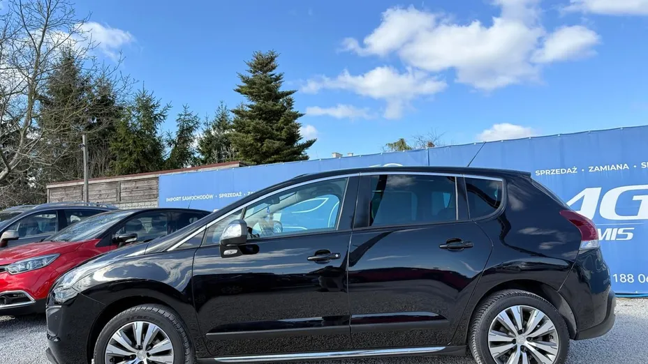 PEUGEOT 3008 -