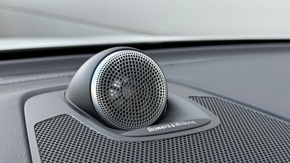 VOLVO XC60 XC60 T6 Plug-In Hybrid AWD Ultra Dark aut