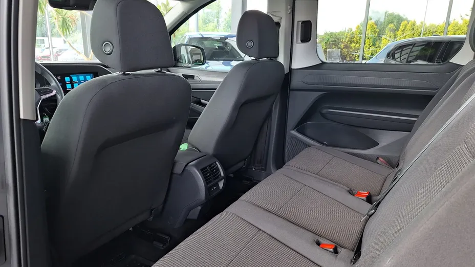 VOLKSWAGEN Caddy osobowy Caddy Maxi 2.0 TDI