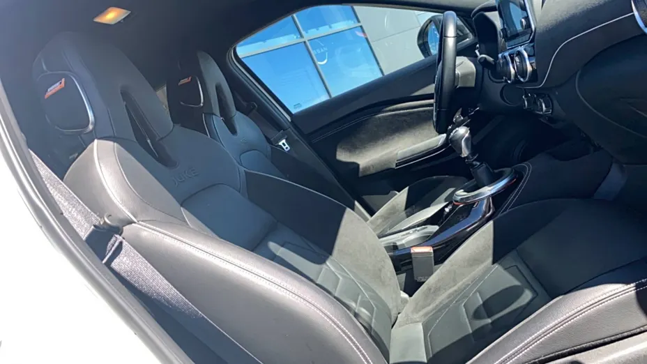 NISSAN Juke -
