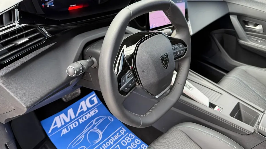 PEUGEOT 308 -