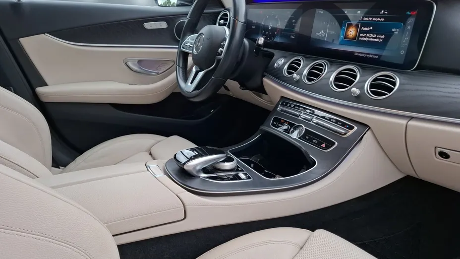 MERCEDES-BENZ E Klasa E 220 d Avantgarde