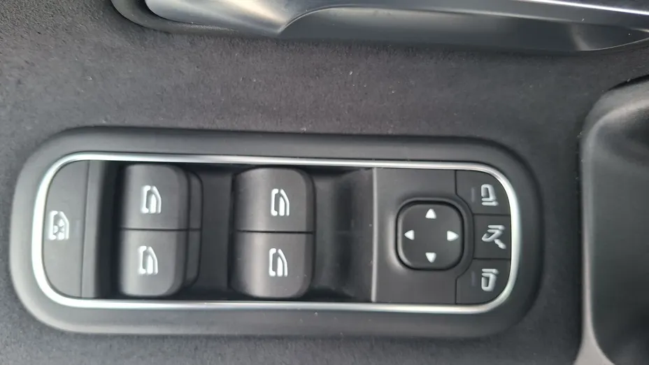 MERCEDES-BENZ CLA CLA 200 mHEV AMG Line 7G-DCT
