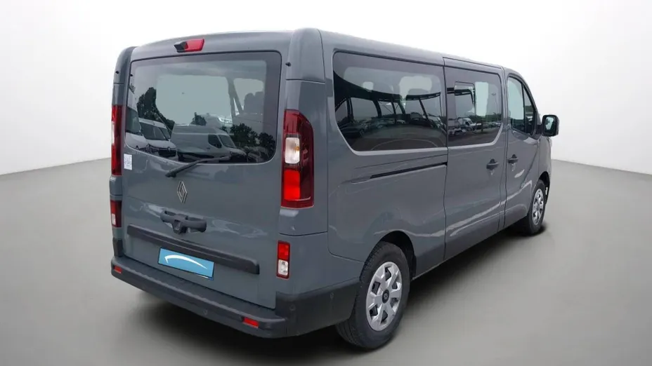 RENAULT Trafic -