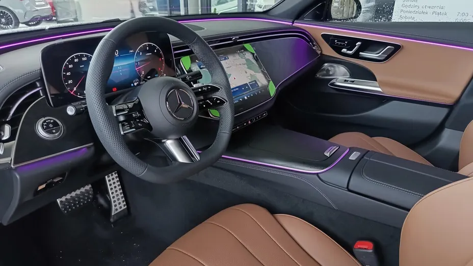 MERCEDES-BENZ E Klasa E 220 d mHEV 4-Matic AMG 9G-Tronic