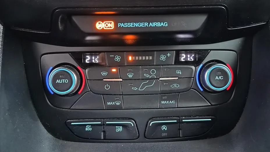 FORD Transit Connect Transit Connect 210 L2 Trend