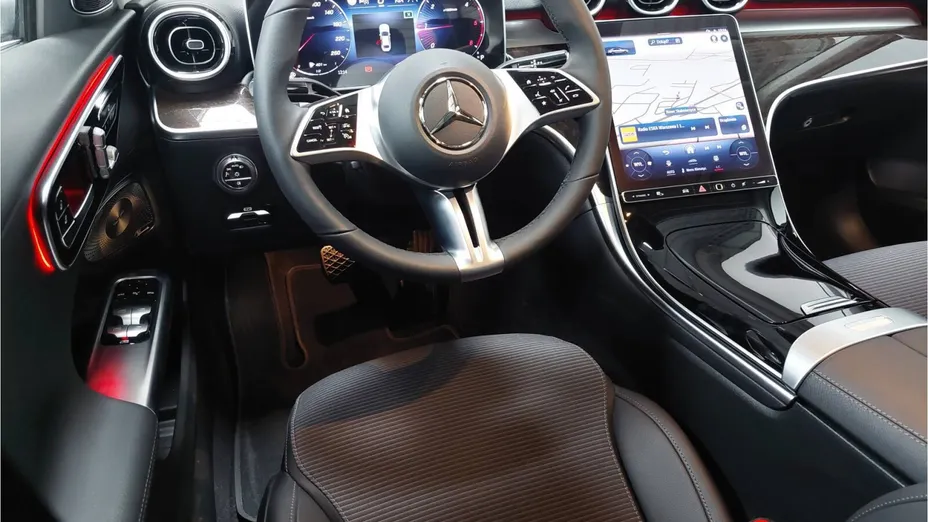 MERCEDES-BENZ C Klasa C 220 d mHEV Avantgarde