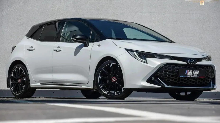 TOYOTA Corolla -