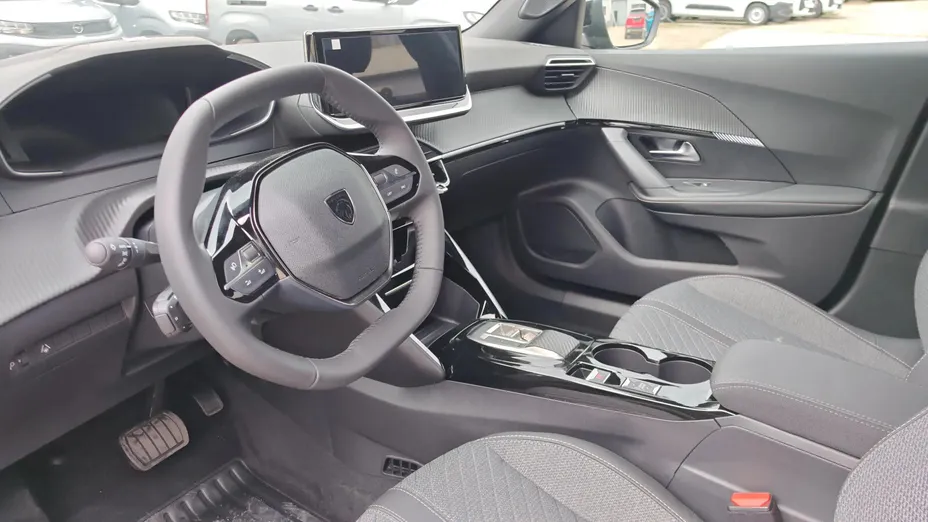 PEUGEOT 2008 2008 PureTech mHEV Allure e-DCS6 Nowy