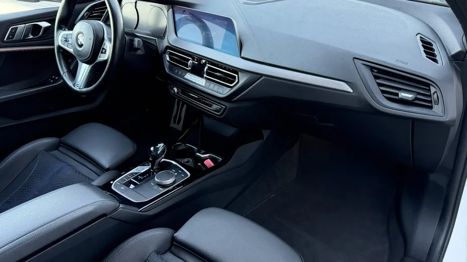 BMW Seria 1 118i M Sport aut