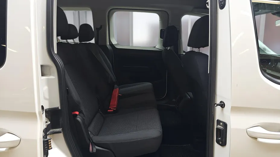 VOLKSWAGEN Caddy osobowy Caddy 2.0 TDI