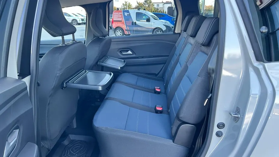 DACIA Jogger Jogger 1.8 Full Hybrid 155 Journey MMT Nowy