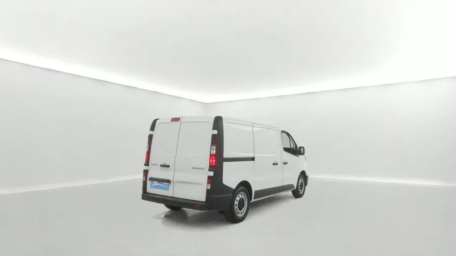 RENAULT Trafic -