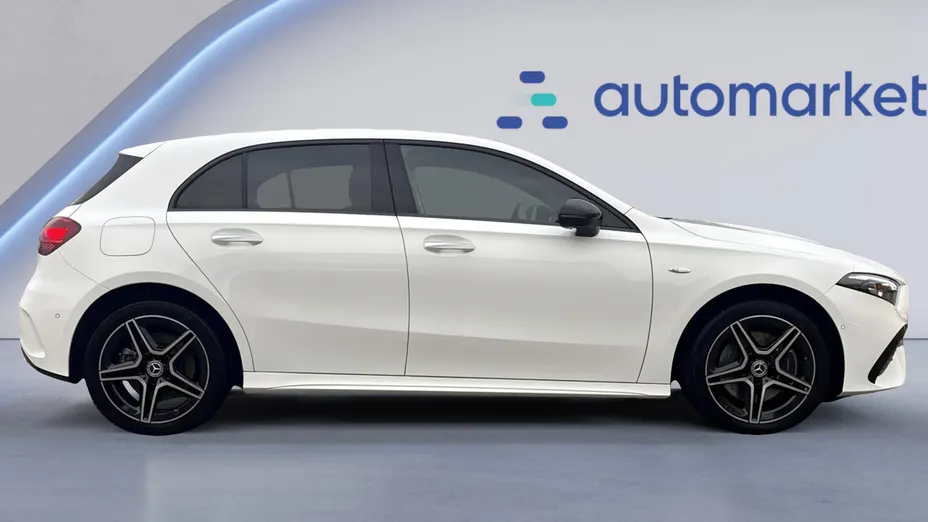 MERCEDES-BENZ A Klasa A 250 e PHEV AMG Line 8G-DCT