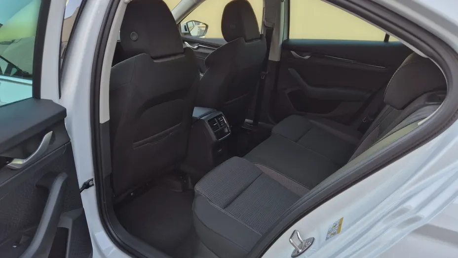 SKODA Octavia Octavia 1.5 TSI mHEV Drive Selection DSG Nowy