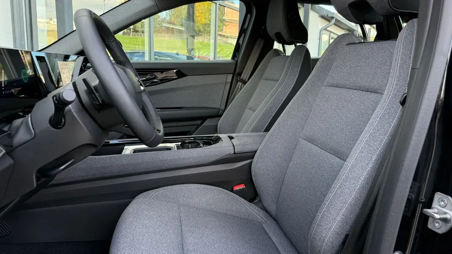 RENAULT Austral Austral 1.3 TCe mHEV Evolution aut