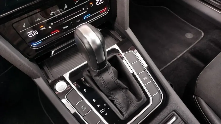 VOLKSWAGEN Arteon Arteon 2.0 TSI Elegance DSG