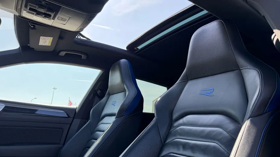 VOLKSWAGEN Arteon Arteon 2.0 TSI 4Motion R DSG