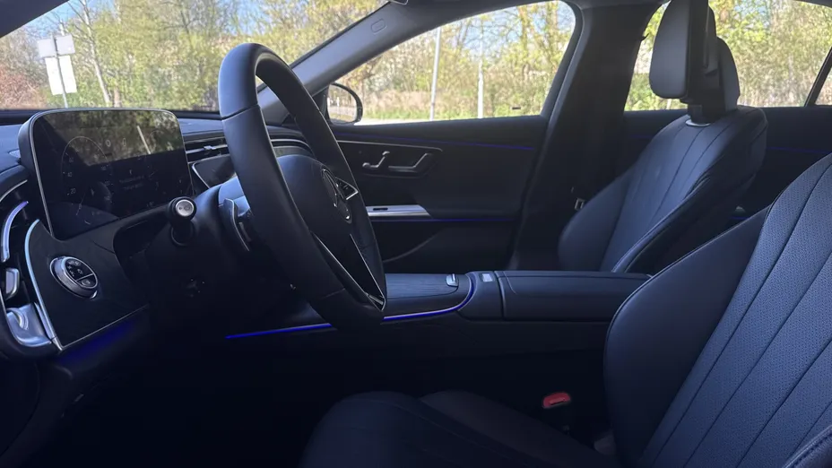 MERCEDES-BENZ E Klasa E 200 d mHEV Avantgarde 9G-Tronic