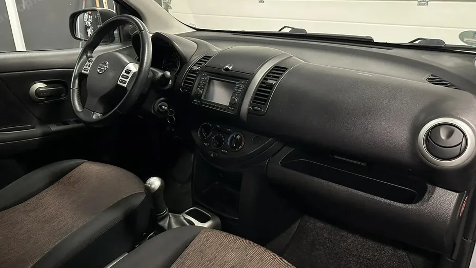 NISSAN Note -