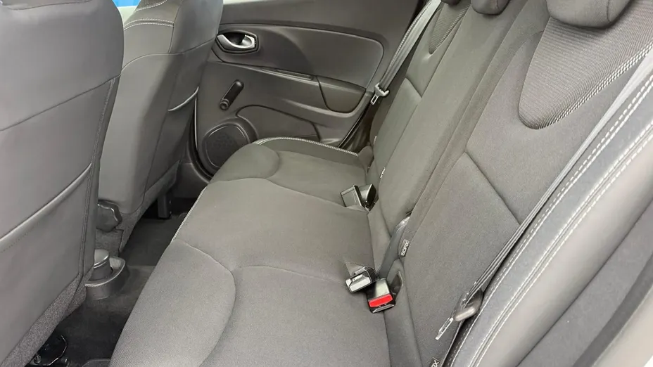 RENAULT Clio -