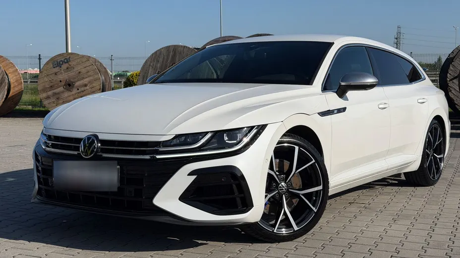 VOLKSWAGEN Arteon Arteon 2.0 TSI 4Motion R DSG