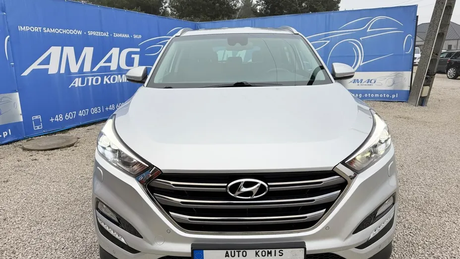 HYUNDAI Tucson -