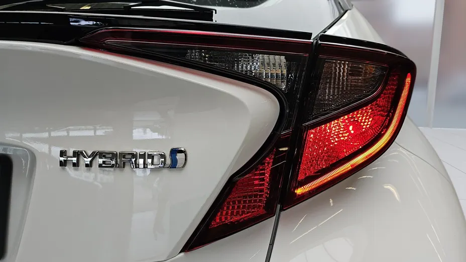 TOYOTA C-HR C-HR 1.8 Hybrid GPF Comfort