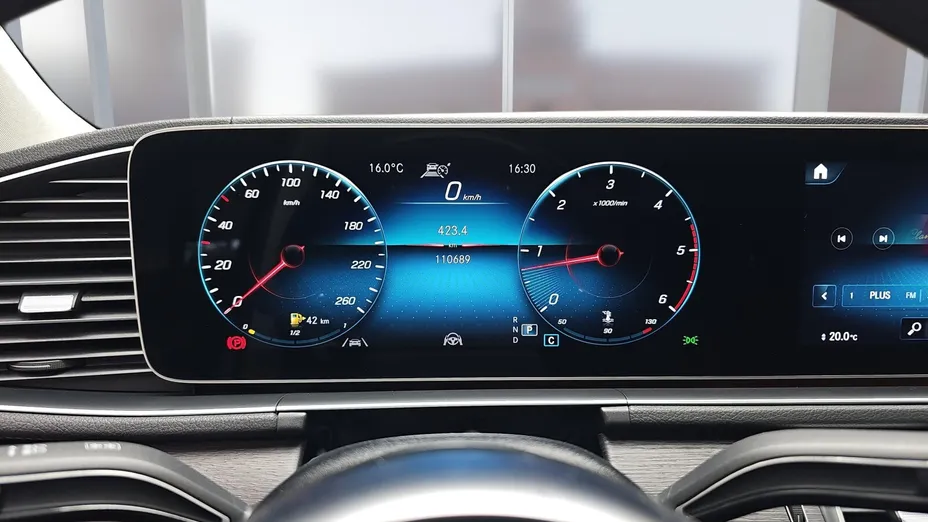 MERCEDES-BENZ GL GLS 400 d 4-Matic