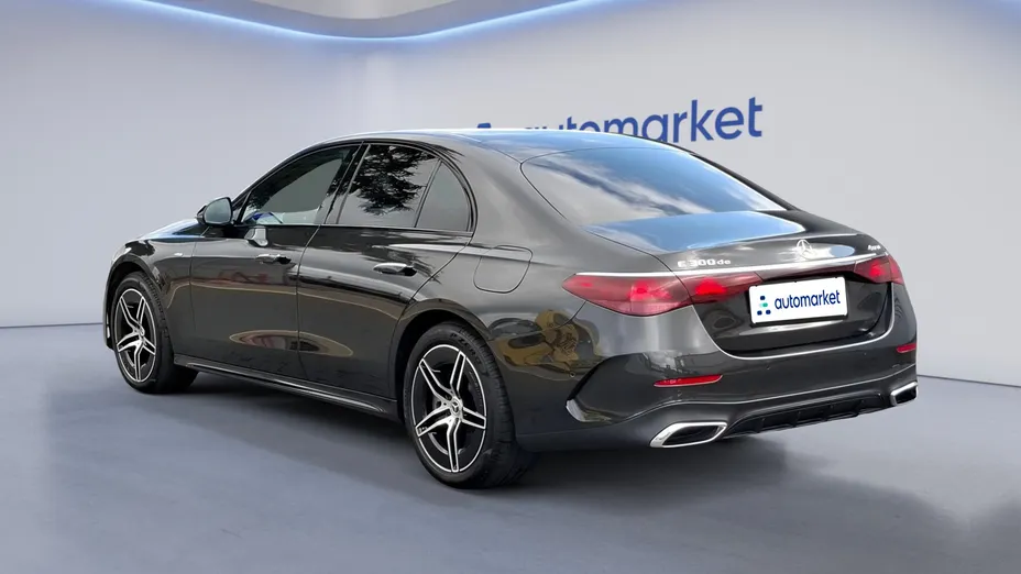 MERCEDES-BENZ E Klasa E 300 de PHEV 4-Matic AMG 9G-Tronic