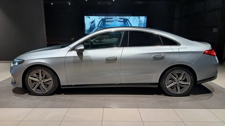 MERCEDES-BENZ CLA -