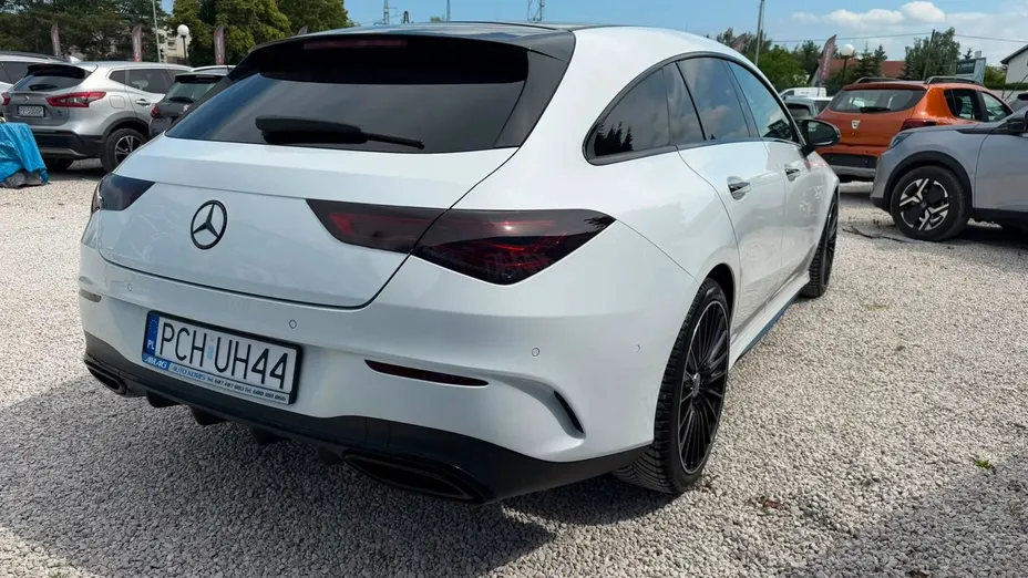MERCEDES-BENZ CLA -