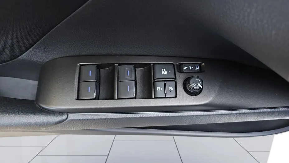 TOYOTA Camry Camry 2.5 Hybrid Comfort CVT