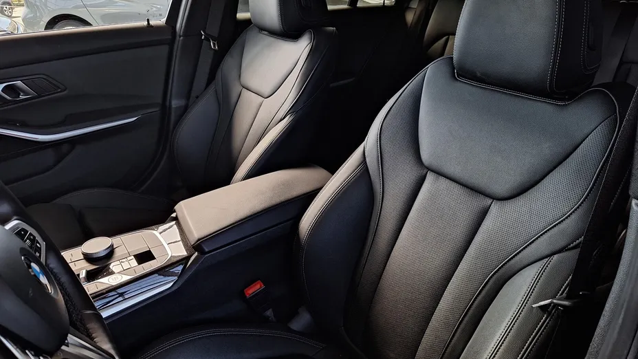 BMW Seria 3 320d xDrive mHEV M Sport aut