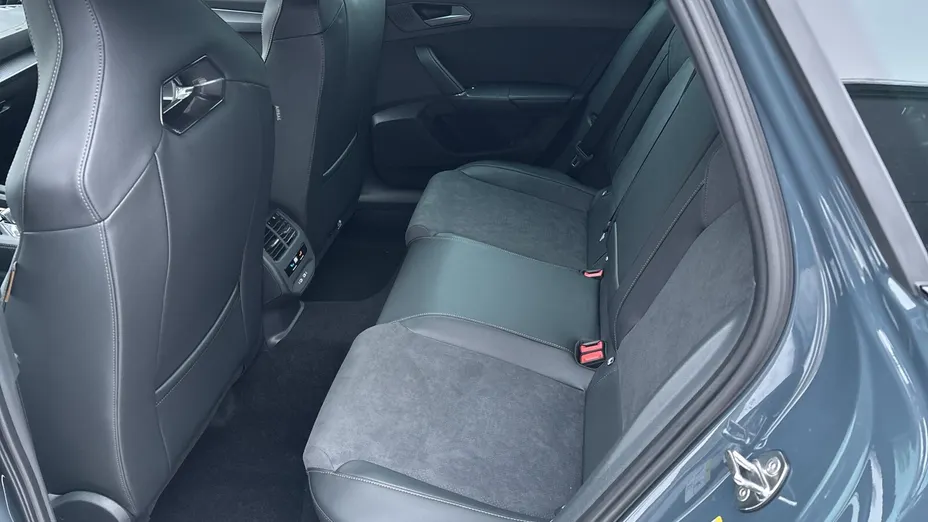 CUPRA Leon Leon 1.5 eTSI mHEV DSG Nowy