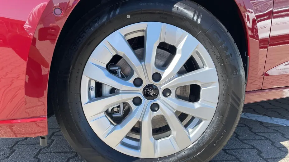 FORD Tourneo Connect Grand Tourneo Connect 1.5 EcoBoost Titanium aut Nowy