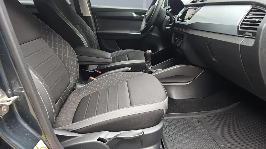 SKODA Fabia Fabia 1.0 TSI Ambition