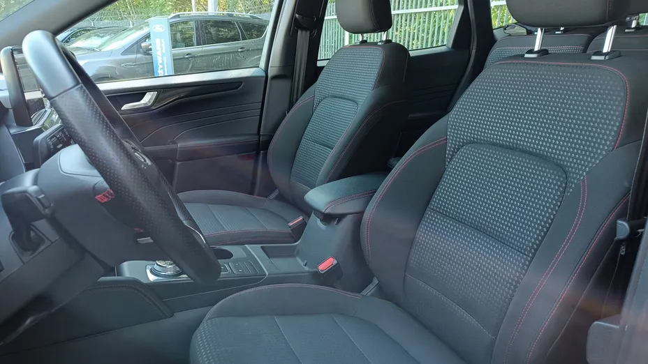 FORD Kuga Kuga 2.5 FHEV FWD ST-Line